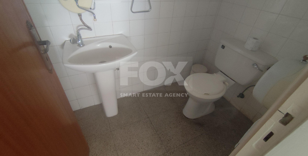 Shop for rent in Agios Nikolaos, Limassol
