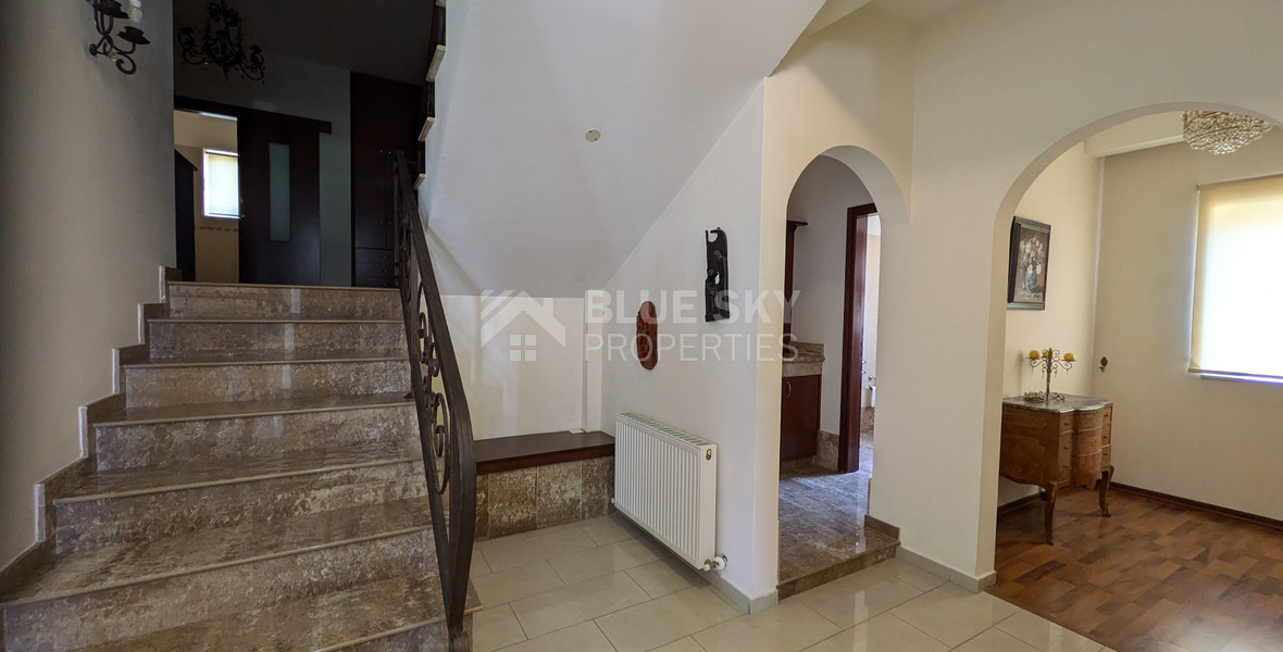 Spacious Four Bedroom Penthouse in Central Geroskipou for sale