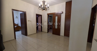 Spacious Four Bedroom Penthouse in Central Geroskipou for sale