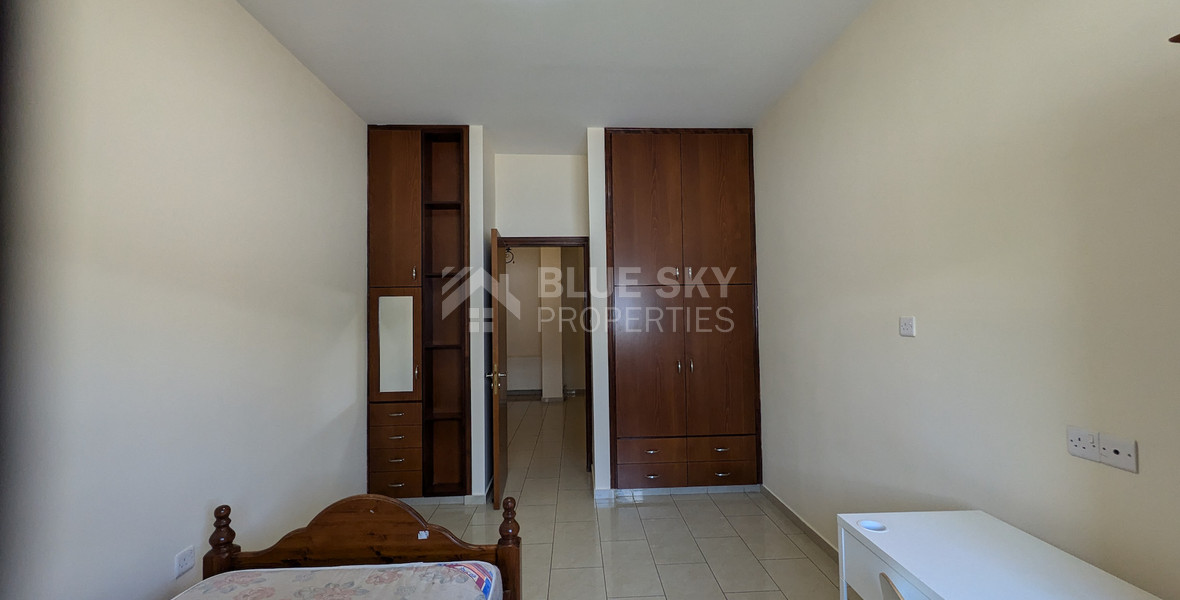 Spacious Four Bedroom Penthouse in Central Geroskipou for sale