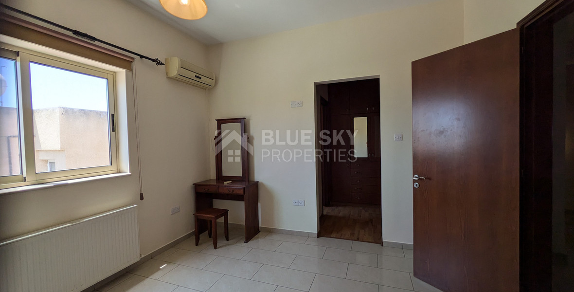 Spacious Four Bedroom Penthouse in Central Geroskipou for sale