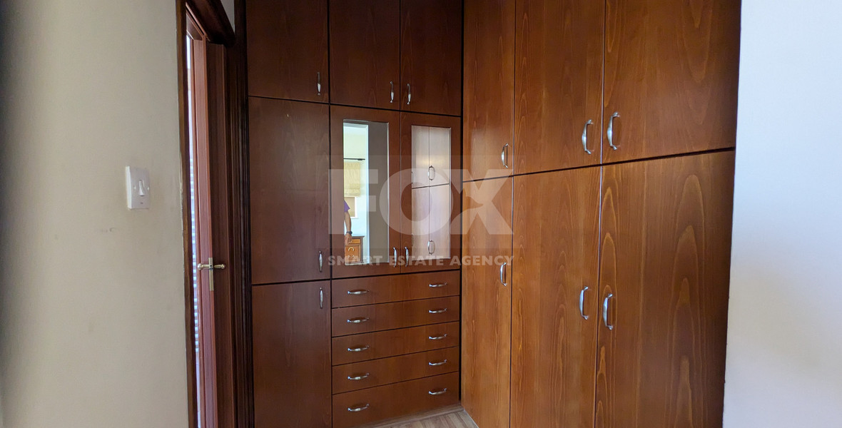 Spacious Four Bedroom Penthouse in Central Geroskipou for sale