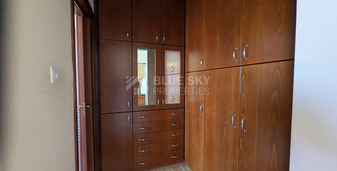 Spacious Four Bedroom Penthouse in Central Geroskipou for sale