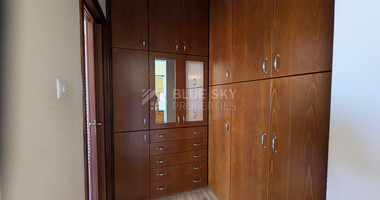 Spacious Four Bedroom Penthouse in Central Geroskipou for sale