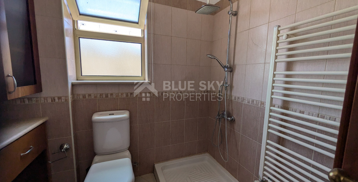 Spacious Four Bedroom Penthouse in Central Geroskipou for sale