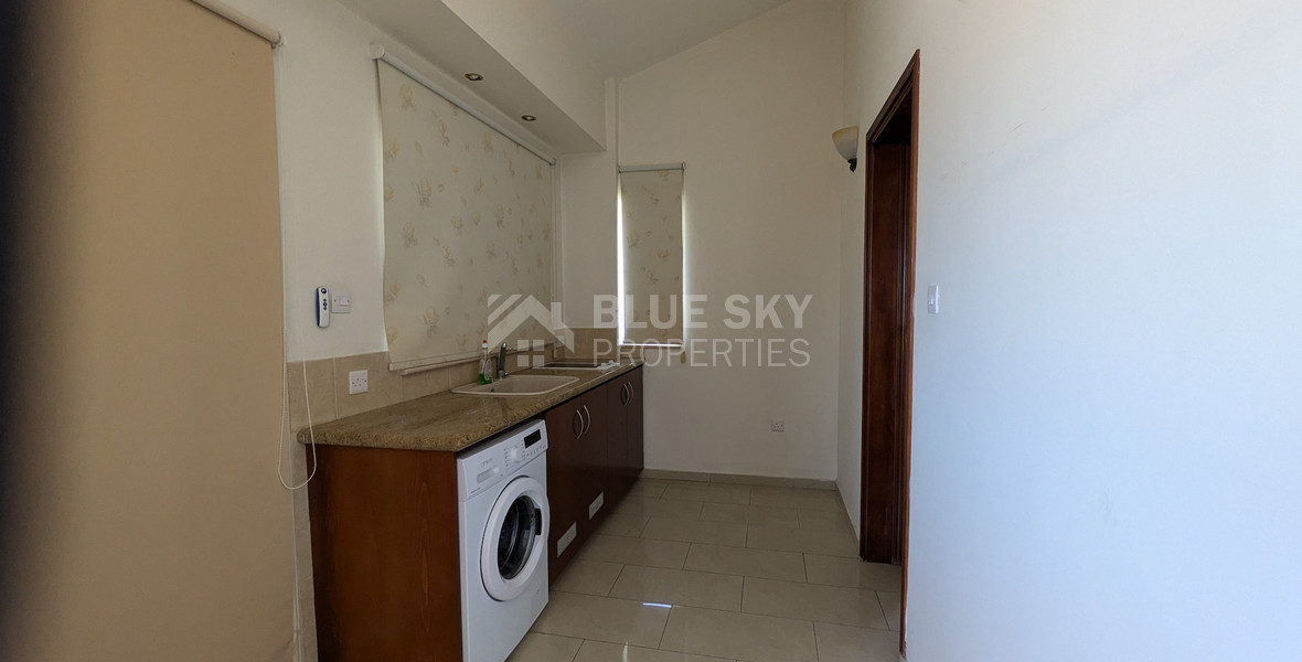 Spacious Four Bedroom Penthouse in Central Geroskipou for sale