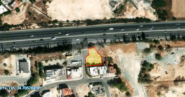 FOR SALE BUILDING  PLOT WITH  READY LICENSES FOR RESIDENTIAL BUILDING IN KAPSALOS AREA OF LIMASSOL