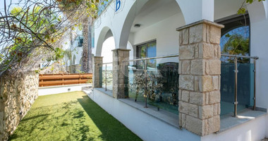 One bedroom apartment in Latchi, Paphos