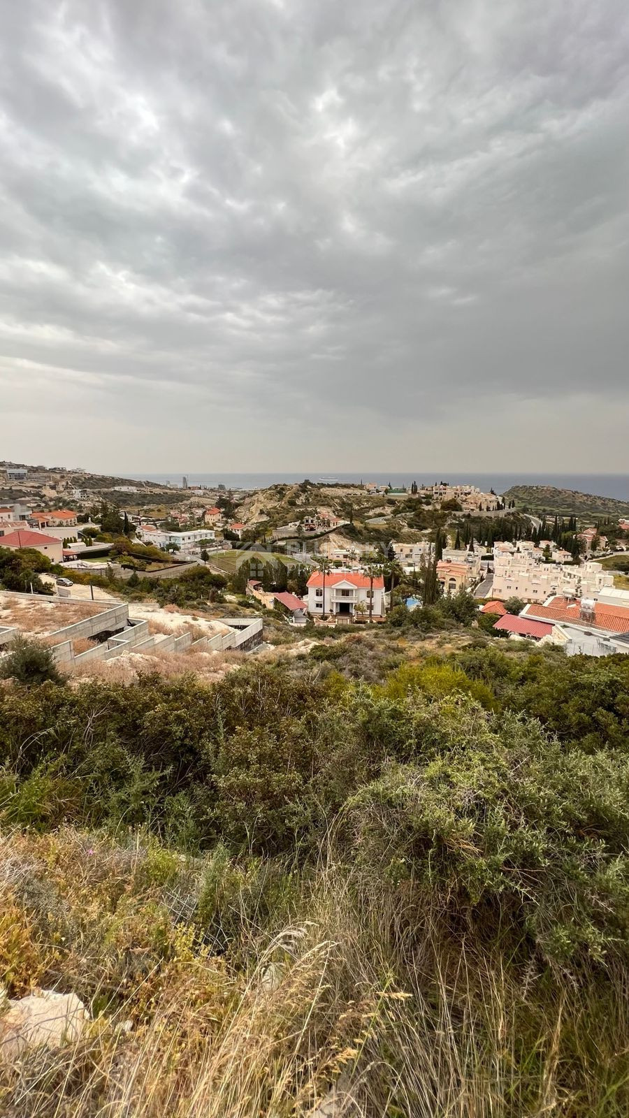 Residential land in Agios Tychonas for sale, Limassol