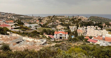 Residential land in Agios Tychonas for sale, Limassol