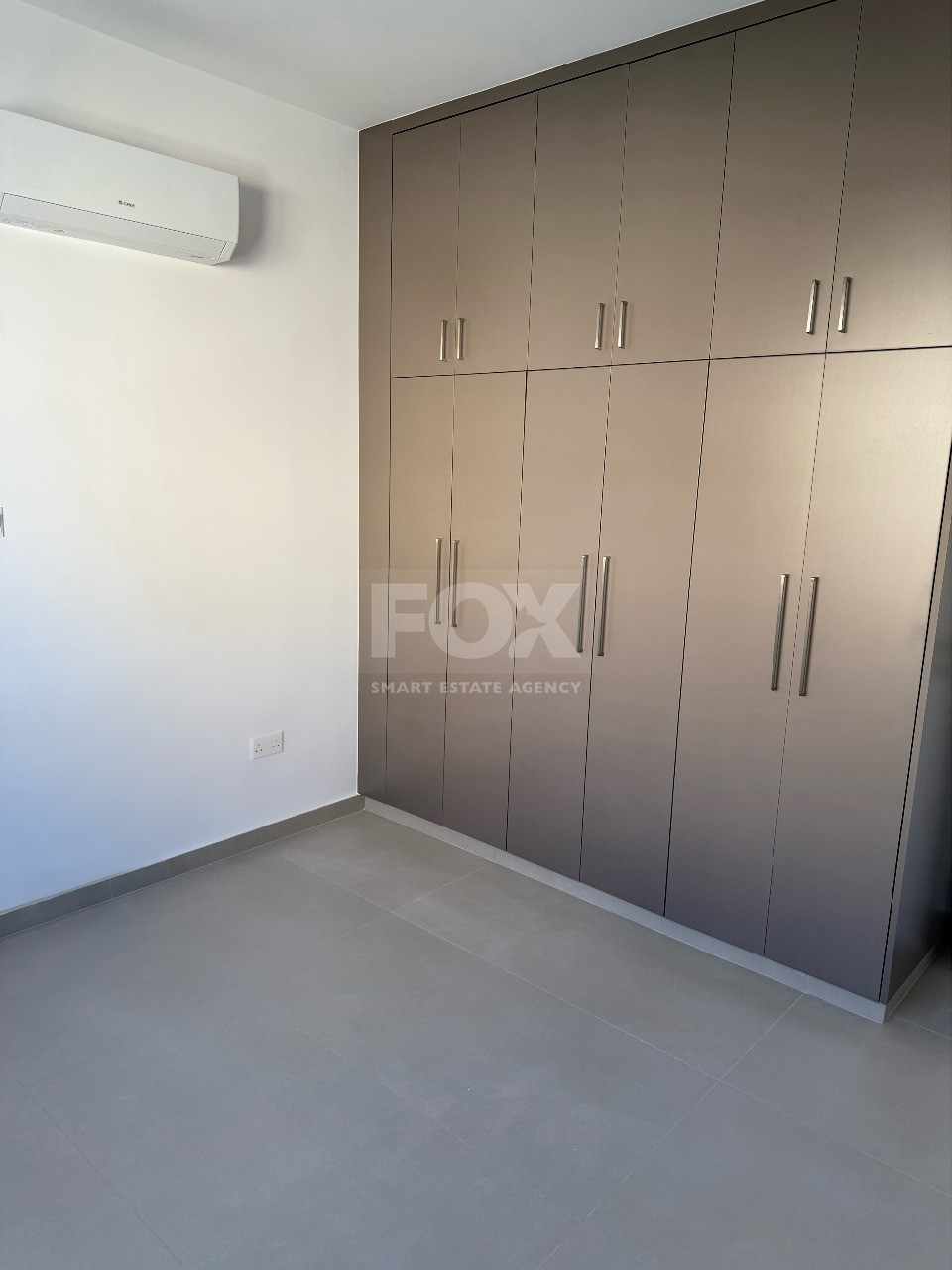 Modern Two Bedroom Apartment in central Anavargos Area, Paphos