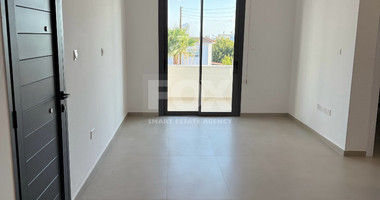 Modern Two Bedroom Apartment in central Anavargos Area, Paphos