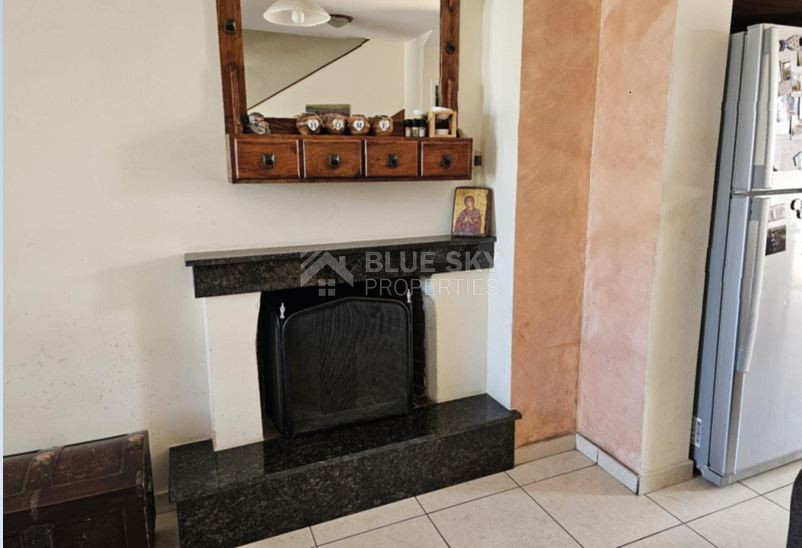 For Sale: Bright Three Bedroom Home in Chloraka, Paphos