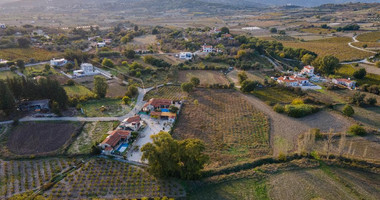 For sale, Residential field in Polemi community, in Paphos district.