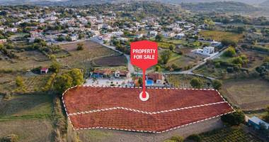 For sale, Residential field in Polemi community, in Paphos district.