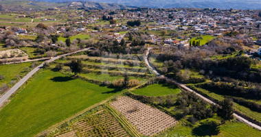 For sale: Residential field in Polemi community,  in Paphos District.