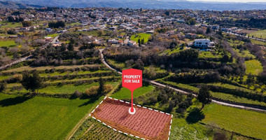 For sale: Residential field in Polemi community,  in Paphos District.