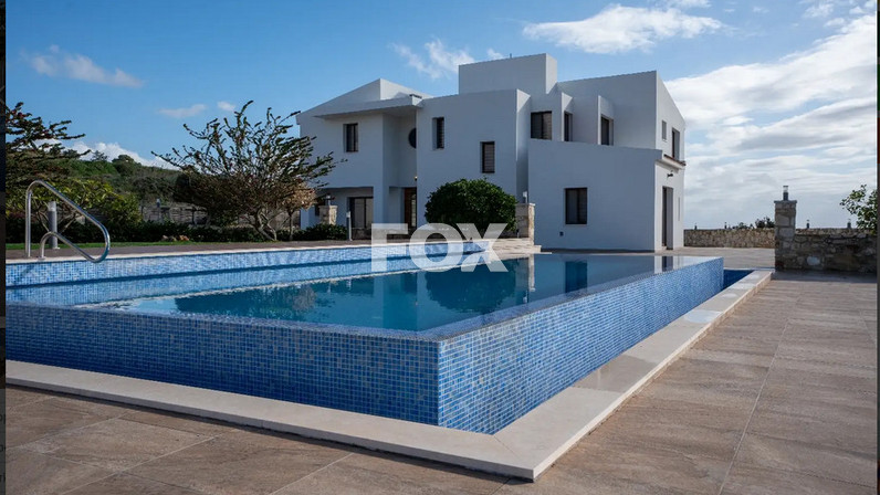 Commercial properties 380 m² for sale in Secret Valley, Paphos, Cyprus
