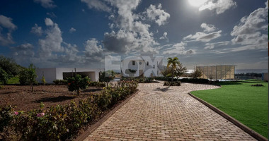 Exclusive Four-Bedroom Luxury Villa for Sale in Kouklia, Pafos