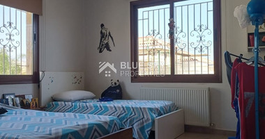 Three bedroom detached house with pool for rent in Moni, Limassol