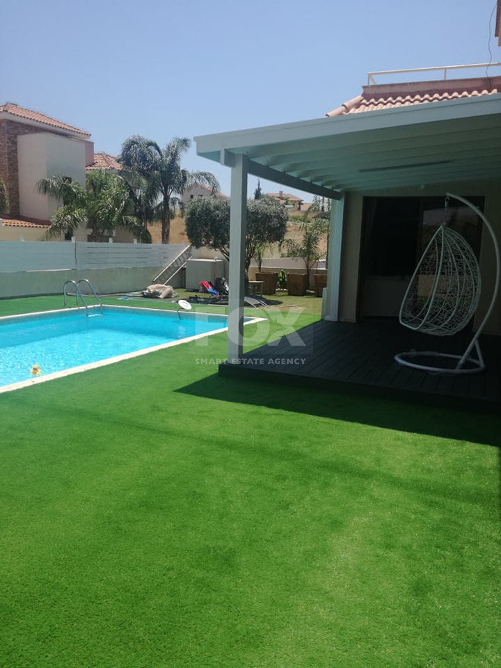 Three bedroom detached house with pool for rent in Moni, Limassol