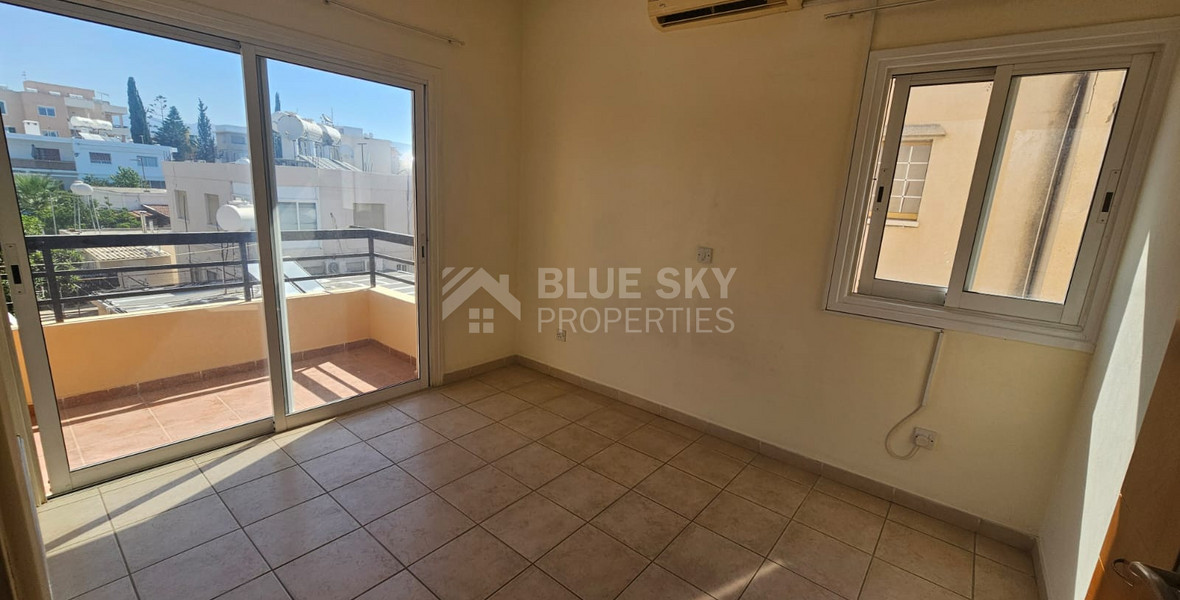 Spacious Top Floor three bedroom Apartment in Scenic Pafos for sale.