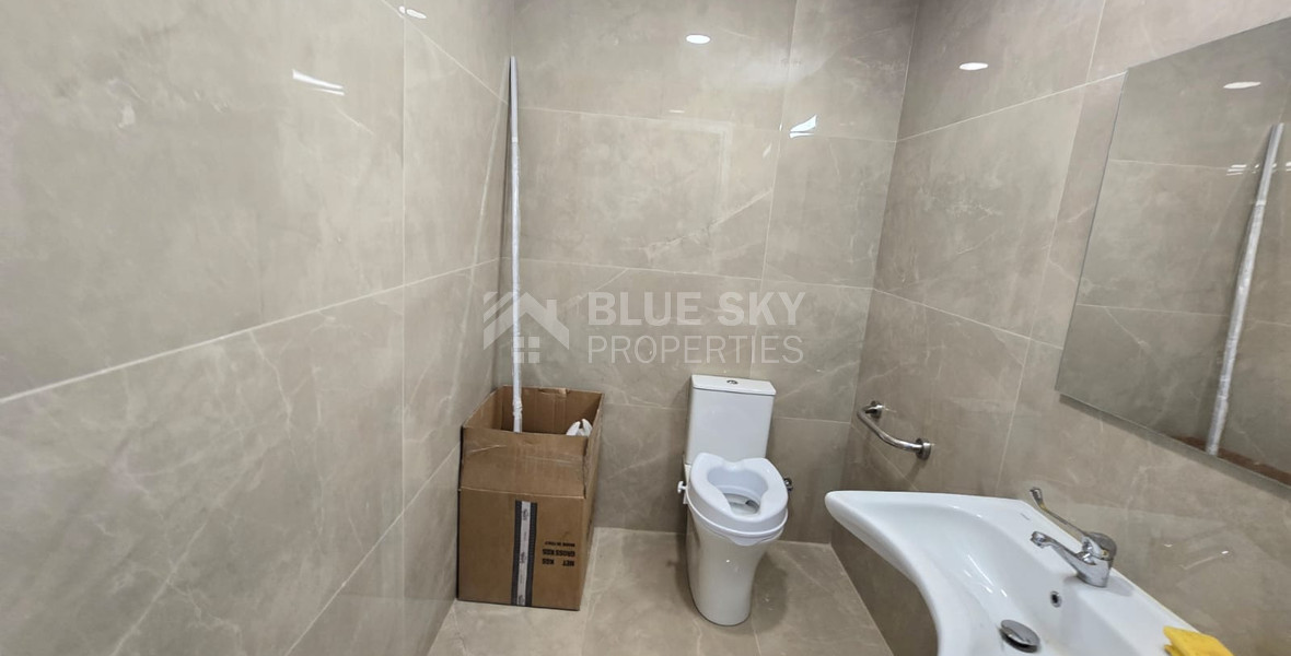 Unfurnished Ground Floor Office 100m2 in Ypsonas For Rent