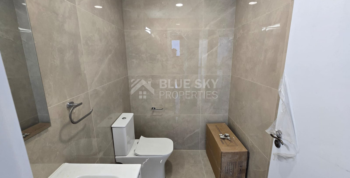 Unfurnished Ground Floor Office 100m2 in Ypsonas For Rent