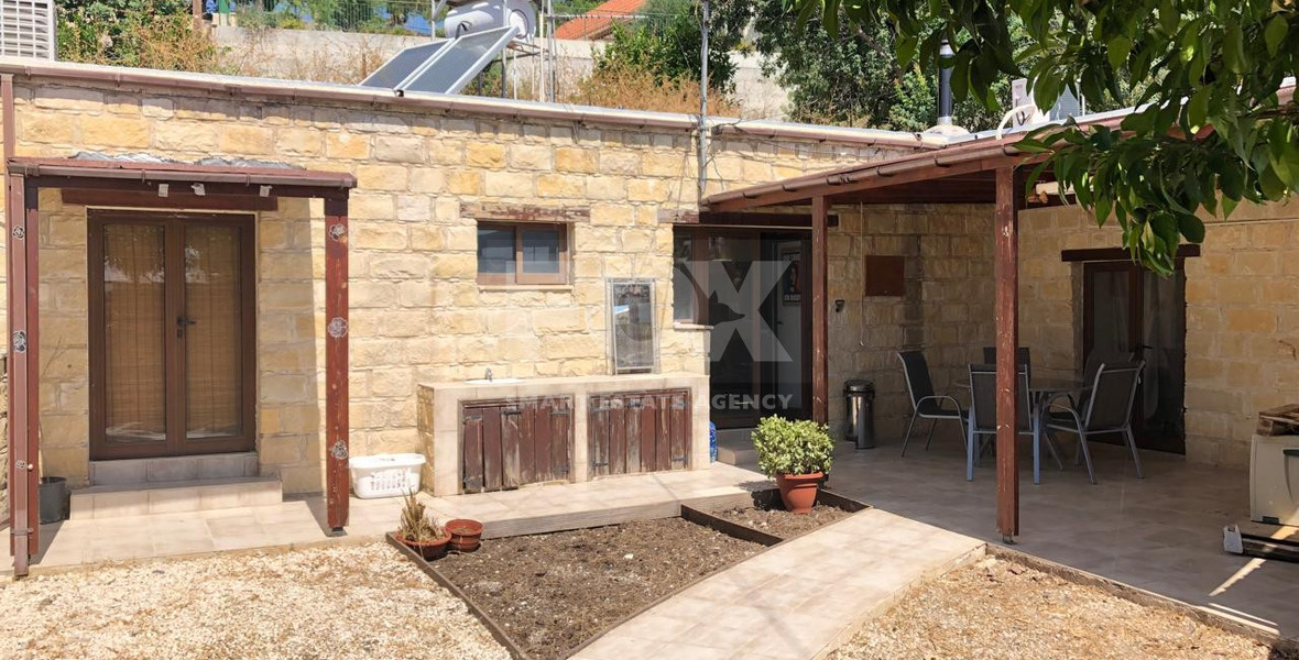 Fully Furnished Home in Nata, for sale