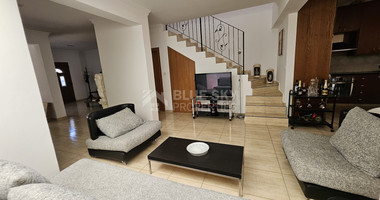 Fully Furnished-Beautiful Three Bedroom Semi Detached House for rent in Zakaki