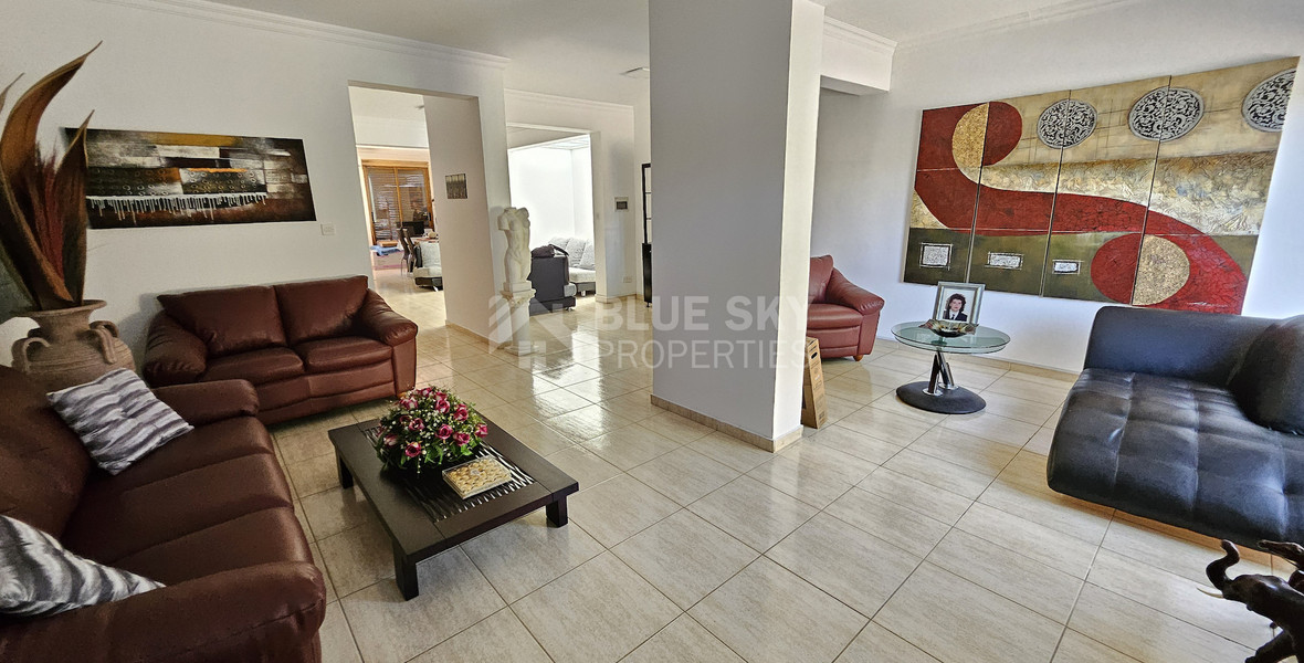Fully Furnished-Beautiful Three Bedroom Semi Detached House for rent in Zakaki