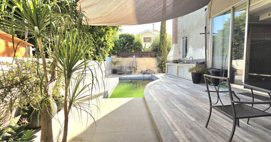 Five bedroom detached villa for sale in Agios Athanasios