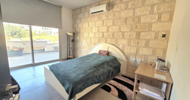 Five bedroom detached villa for sale in Agios Athanasios