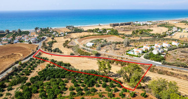 Tourist large Field in Argaka, in Paphos for sale.