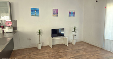 Six Bedroom Semi detached House for sale in Agios Athanasios