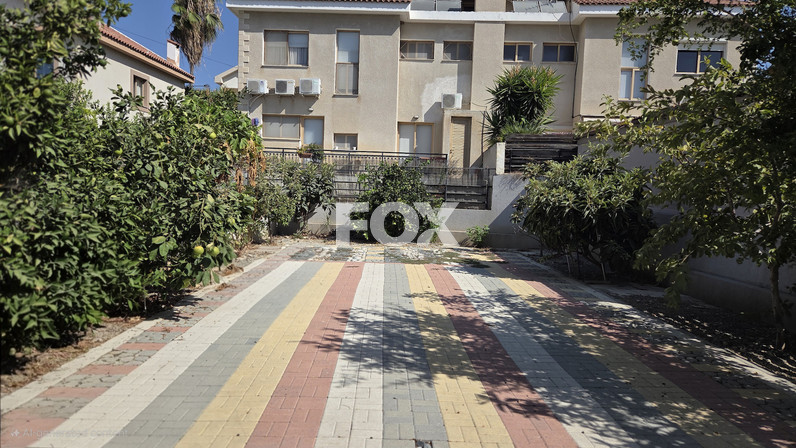 Δίδυμη κατοικία προς πώληση 302 μ² στην τοποθεσία Agios Athanasios, Limassol, Cyprus