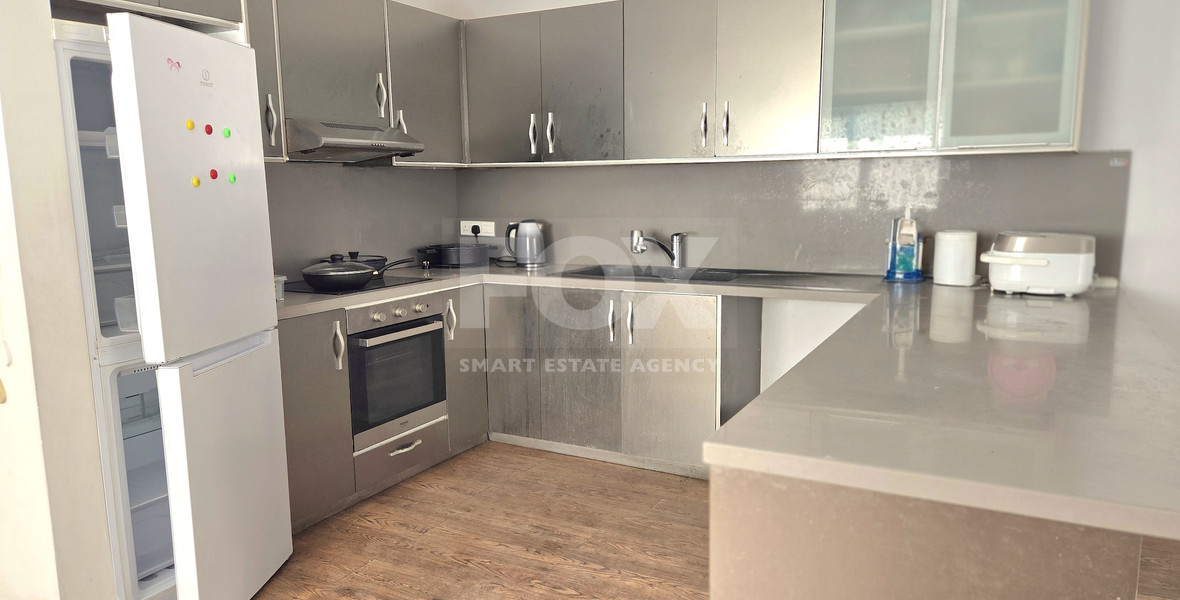 Six Bedroom Semi detached House for sale in Agios Athanasios