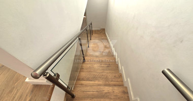 Six Bedroom Semi detached House for sale in Agios Athanasios