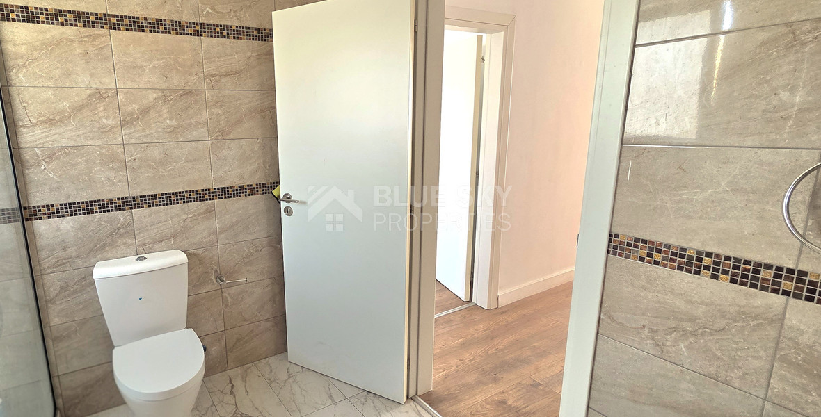 Six Bedroom Semi detached House for sale in Agios Athanasios