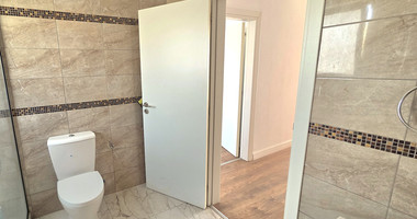 Six Bedroom Semi detached House for sale in Agios Athanasios