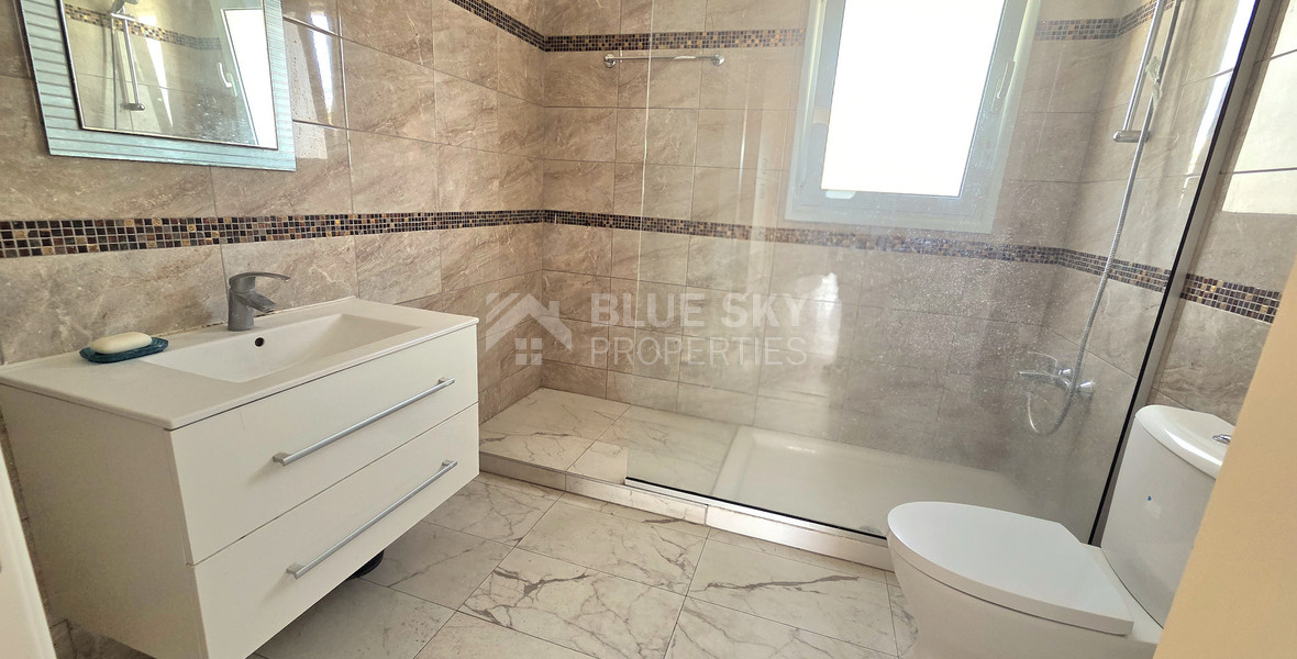 Six Bedroom Semi detached House for sale in Agios Athanasios