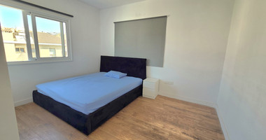 Six Bedroom Semi detached House for sale in Agios Athanasios