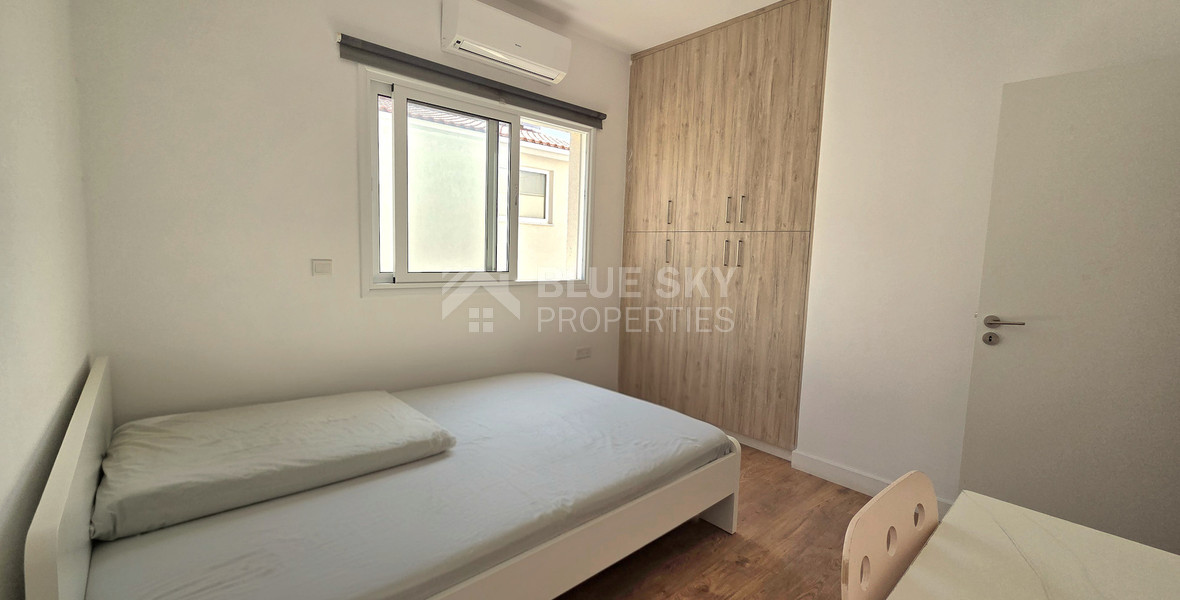 Six Bedroom Semi detached House for sale in Agios Athanasios