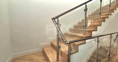 Six Bedroom Semi detached House for sale in Agios Athanasios