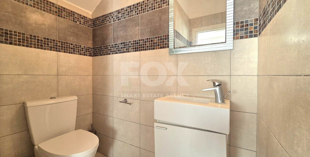 Six Bedroom Semi detached House for sale in Agios Athanasios