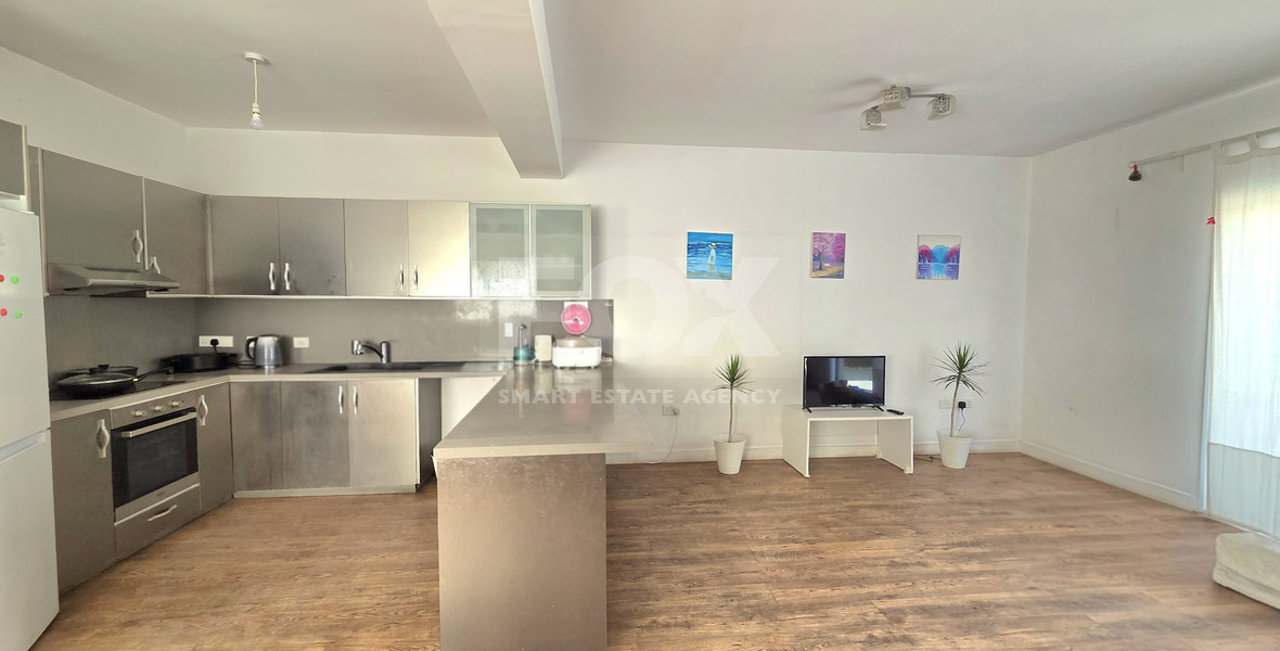 Six Bedroom Semi detached House for sale in Agios Athanasios