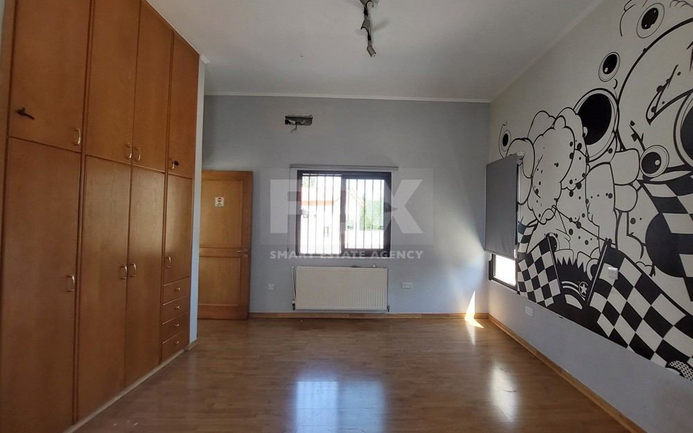 Five bedroom resale house in Geroskypou, in Paphos for sale