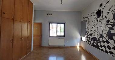 Five bedroom resale house in Geroskypou, in Paphos for sale