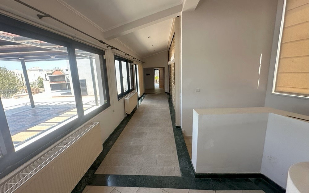 5 bedroom house 380 m² Yeroskipou, Cyprus