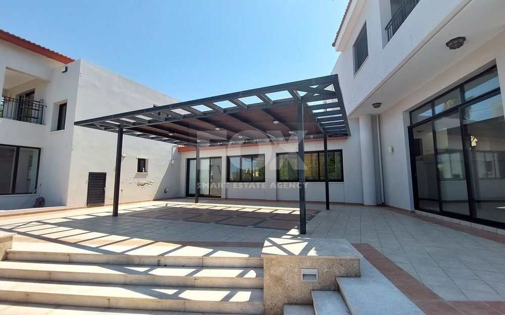 Five bedroom resale house in Geroskypou, in Paphos for sale